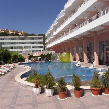 Hotel Fregata Kranevo Buitenkant foto