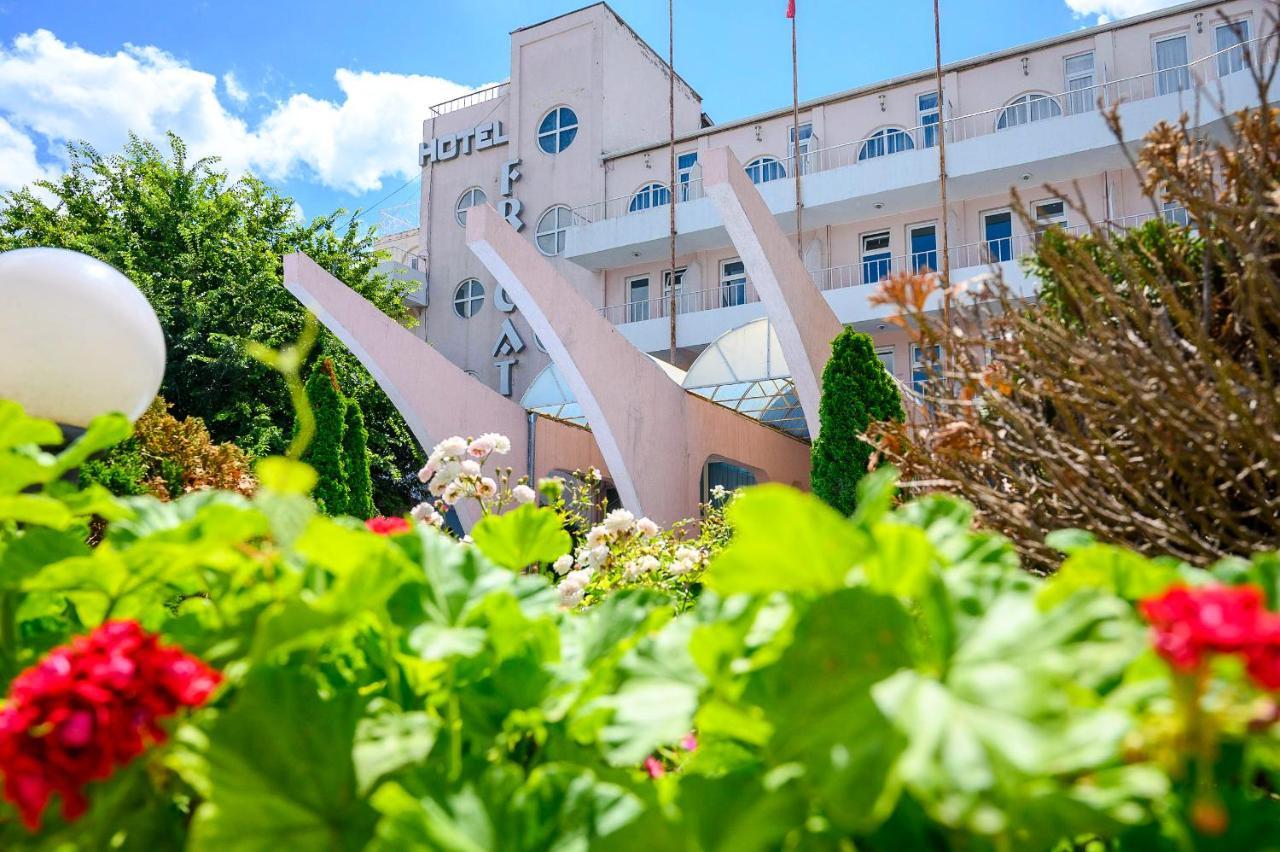 Hotel Fregata Kranevo Buitenkant foto